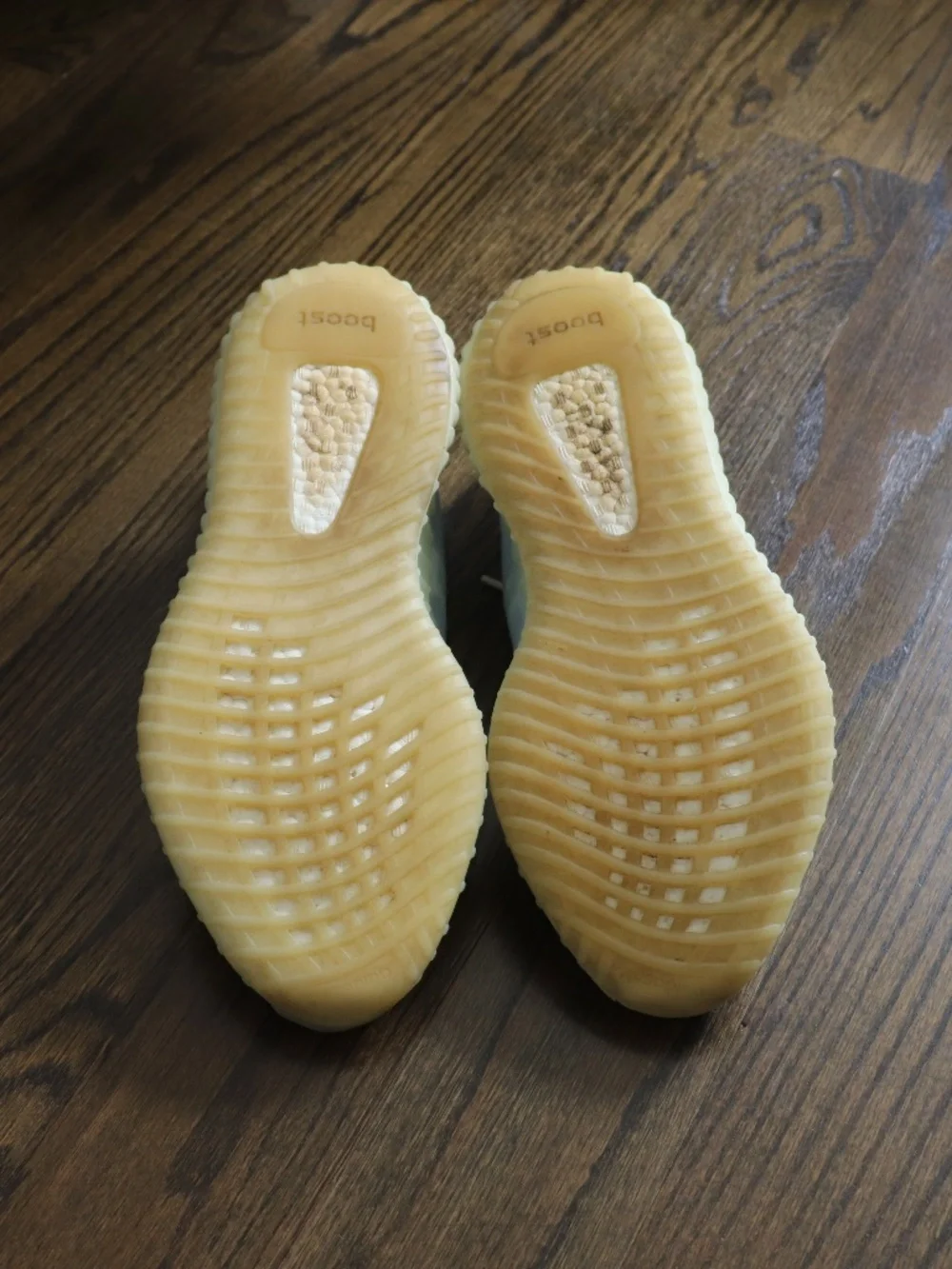 Adidas Yeezy Boost 350 V2 Mono Ice Low Top Athletic Sneaker Size 11 White Blue - Picture 9 of 16